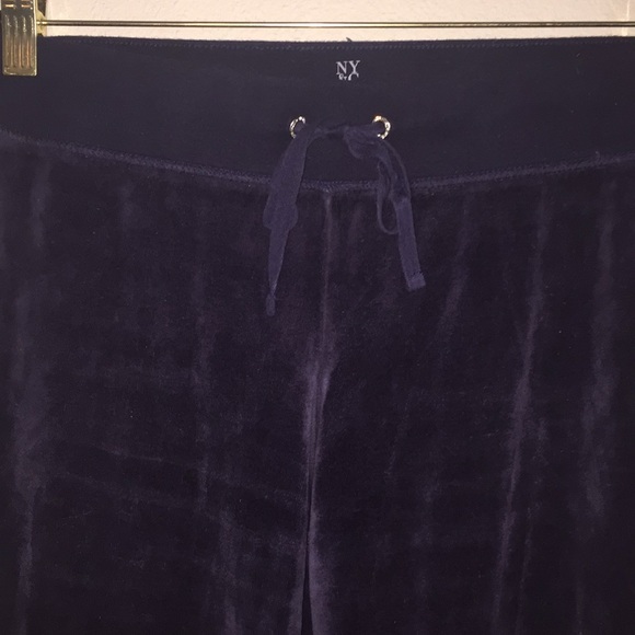 New York & Co track pant - Picture 2 of 3